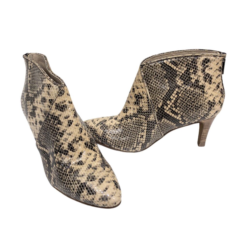 Seychelles Snake Print Leather Pointed Toe Kitten Heel Ankle Booties Women's 8.5